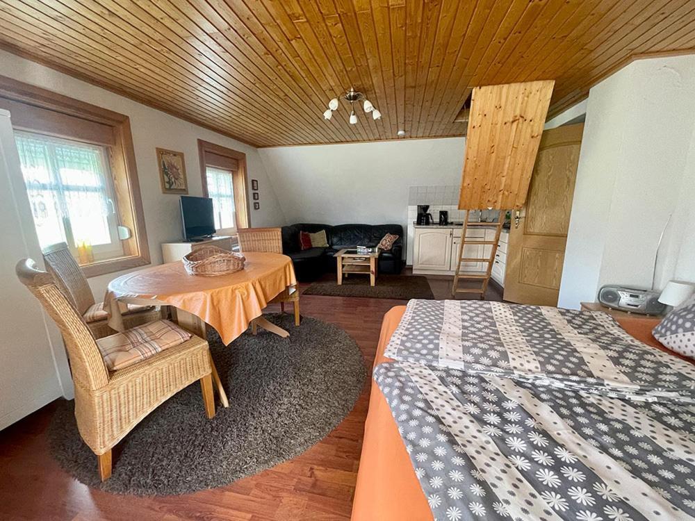 בורג Ferienwohnung Zum Heuschober מראה חיצוני תמונה