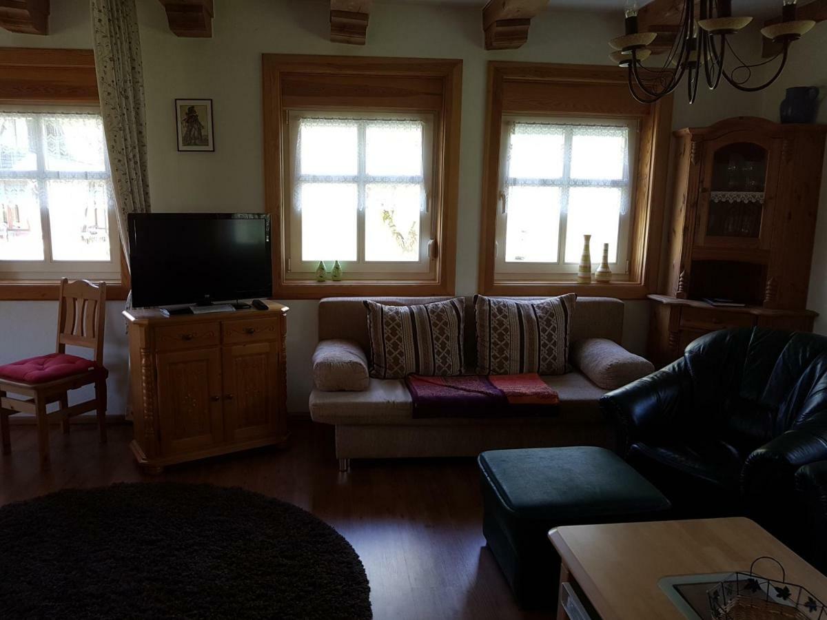 בורג Ferienwohnung Zum Heuschober מראה חיצוני תמונה